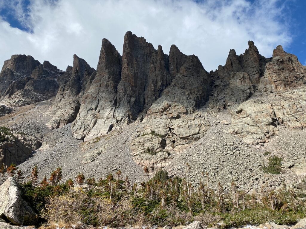 Spiky mountains in Sky Pond in Colorado