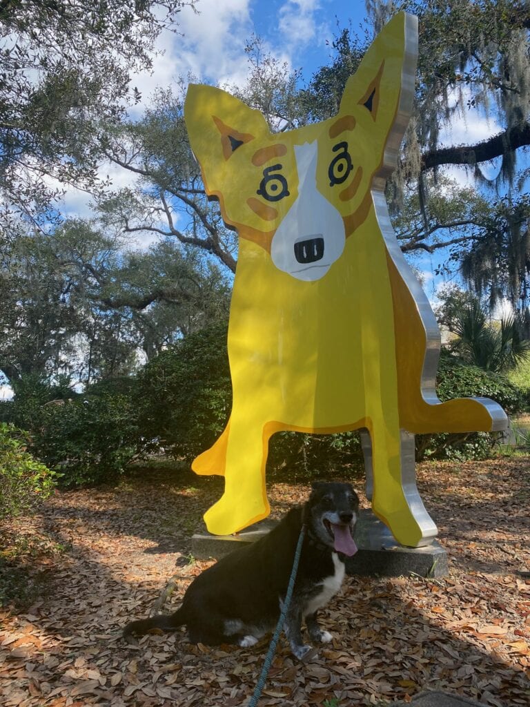 Sculpture of a big yellow dog